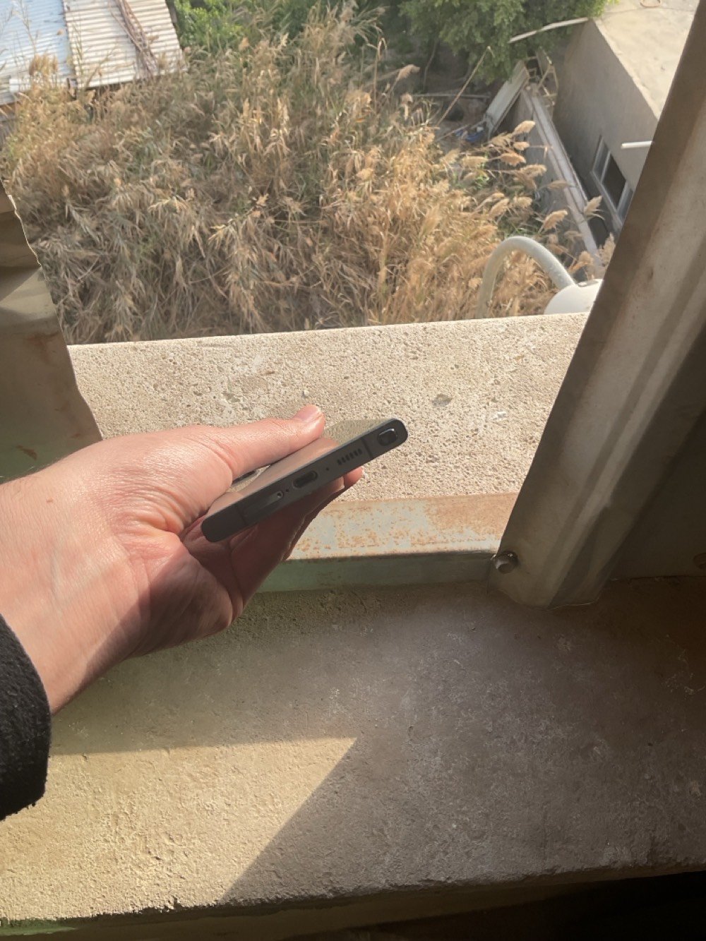 سامسونج s23 ألترا شرق واسط دبل سيم كارت ذاكرة 512 كامل مواصفات كله بلادي وكلشي شغال فول نظافة  مستعمل فترة قليلة بطاريته فول كلشي بلادي فقط مبدل ظهر 