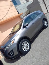 سورنتو • ٢٠١٧ • وارد امريكي