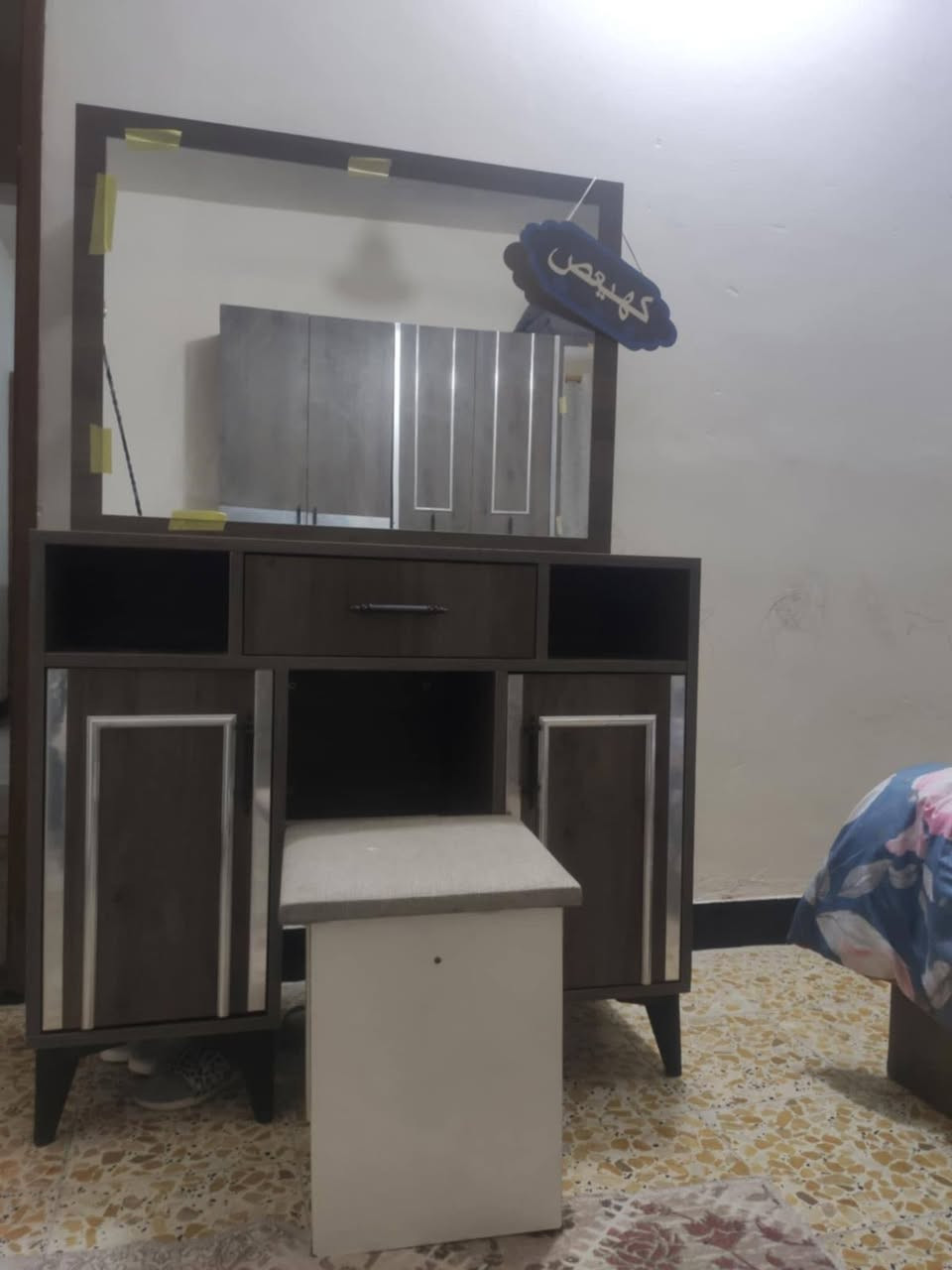 #بيع_سريع📌👇🏻
غرفة للبيع 7 قطع مع الدوشك نظيفة 💯
العنوان #بغداد_جسر_ديالى📍للمزيد مراسلتي✅👍🏻


**إذا كنت صاحب هذا الإعلان وتريد حذفه لأي سبب، رجاءا أرسل رسالة إلى الدعم الفني**