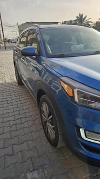 توسان  ٢١ امريكي رقم شمالي وكالة او تحويل ثاني يوم حادثها ضربه بالبنيد...