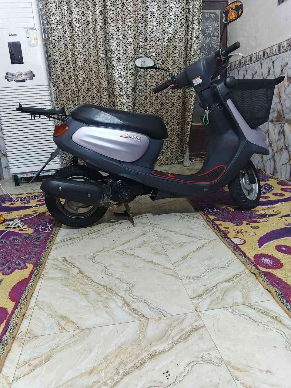 يا رب سلام عليكم شباب منغولي موديل 2007دراجه ناشفه خت الحاوية دراجه مكفولة كفاله عامه من كلشي بلاديه كلشي شغال بيه مكانه كربلاء حي نضال ***********

