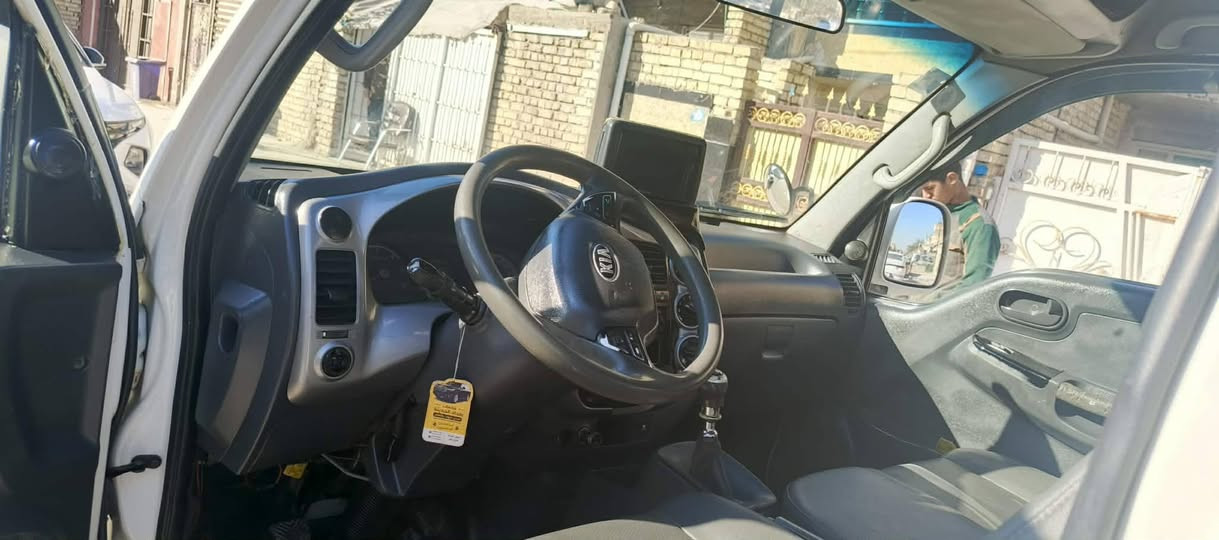 السلام عليكم كيابنكو البيع مديل 2015 بغداد سبع كير مكينة سبلاين فول مواصفات تبريد شغال مكفول من الضربة وصبغ والتبديل تخم تاير جديد السعر ١١٧ بيها مجال المكان بغداد الشعب ***********
