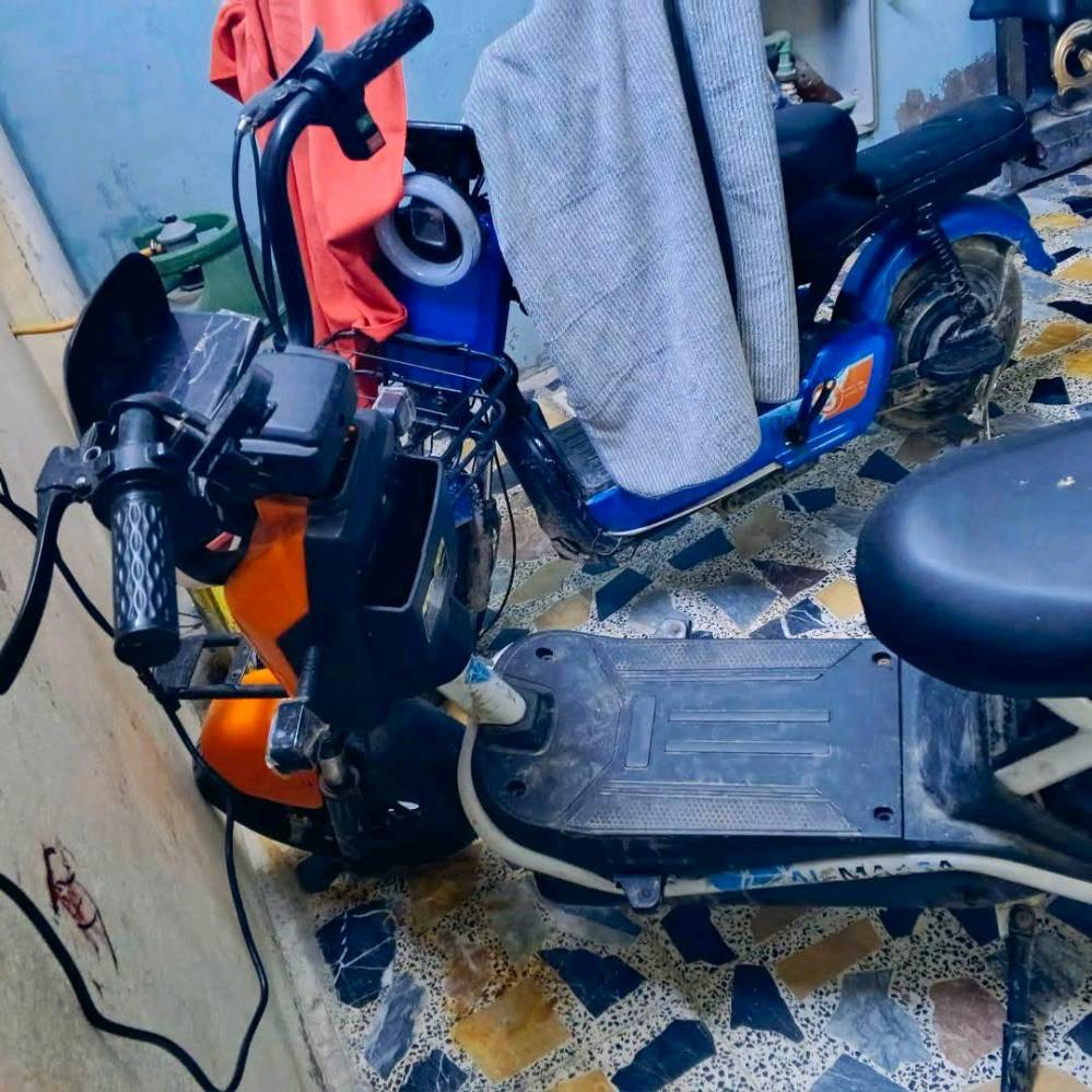 سلام عليكم دراجه شحن ار تسعه العنوان بغداد مدينه الصدر قطاع 30