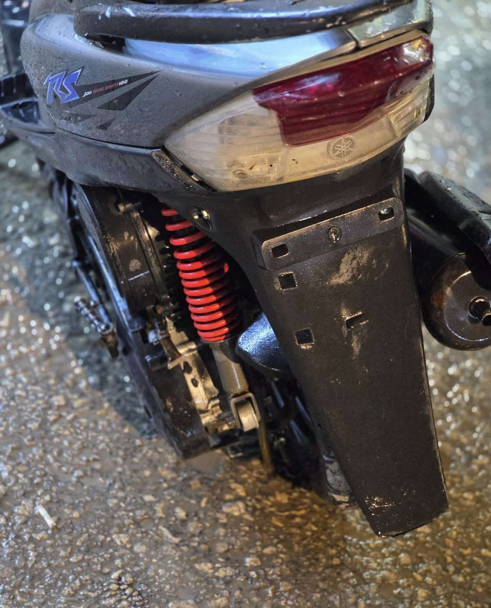 للبيع ماكس عدلة ياباني 49 بلادية 
دراجة جاهزة نكرة سلف هندر كهربيات كله شغال 
كفر مختم ختم واحد دراجة كلها بلادية 
محرك نضيف كلش اخرس و شلعة معدل فؤل 
وعلفحص دراجة مفتوحة فقط لاستيك شرط محرك كفالة 

سعر 490 وبي مجال بسيط جدا للشراي مكاني نجف


**إذا كنت صاحب هذا الإعلان وتريد حذفه لأي سبب، رجاءا أرسل رسالة إلى الدعم الفني**