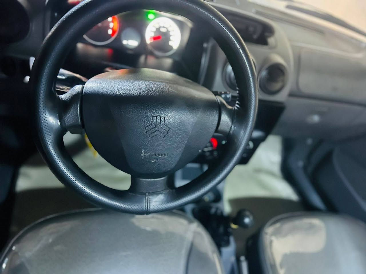 على وضع شركة دوشمة وكاعيه عامة 
العنوان بغداد 
هاتف ***********
