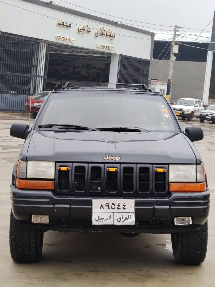 تاقانەکەی خۆمان جيب موديل ١٩٩٦
توماتيك دەبل ئەکسل
 سەیارەکه فول مواسەفاتە
کوشین جلدو هیتەرو کوشین کارەباییە
تەعدیل سورعەو سوکان ڤۆلیۆمە
گێڕ و مەكينه و دەبل ئەكسل بەشەرت
کارەبایی هەمووگیانی بەشەرته 
٤ تايه و ويلى تازەیەی بۆبەستراوە
 مالى دوسته لۆک لۆکە
ناوو داخیلی زۆر جوانە
 بو ياغى نيه هيجى  پيوه نيه
***********ڤایبەر وەتس ئەپ
***********لەشاری کۆیەم
65وەرەقەو مەجالێکی کەم كويسينجاك, أربيل
