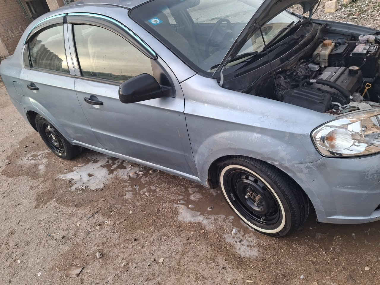 افيو موديل ١٣ خليجي بيه صبغ حزام اثر جراد سياره جاهزه من كلشي السعر ٥٠ بيه مجال قليل 
*********** سماوه
