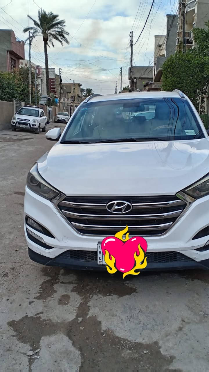 توسان 2017 مكان بغداد السعر 172 وبيه مجال للاستفسار ***********
