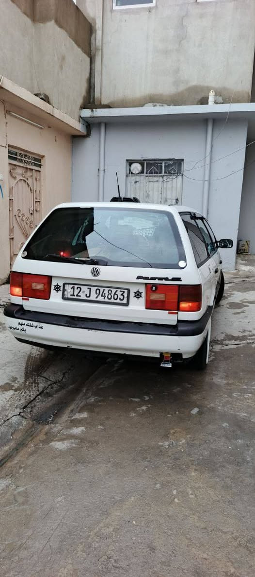 السلام عليكم اللبيع أو مروسه
باسات موديل 1997 رقم نكليزي شرط الوكله ول تحويل سياره جديده محرك وكير شرط برغي مامفتوح ال محرك  كربون موجود  تبريد بس غاز
  الاستفسار 
***********

***********
