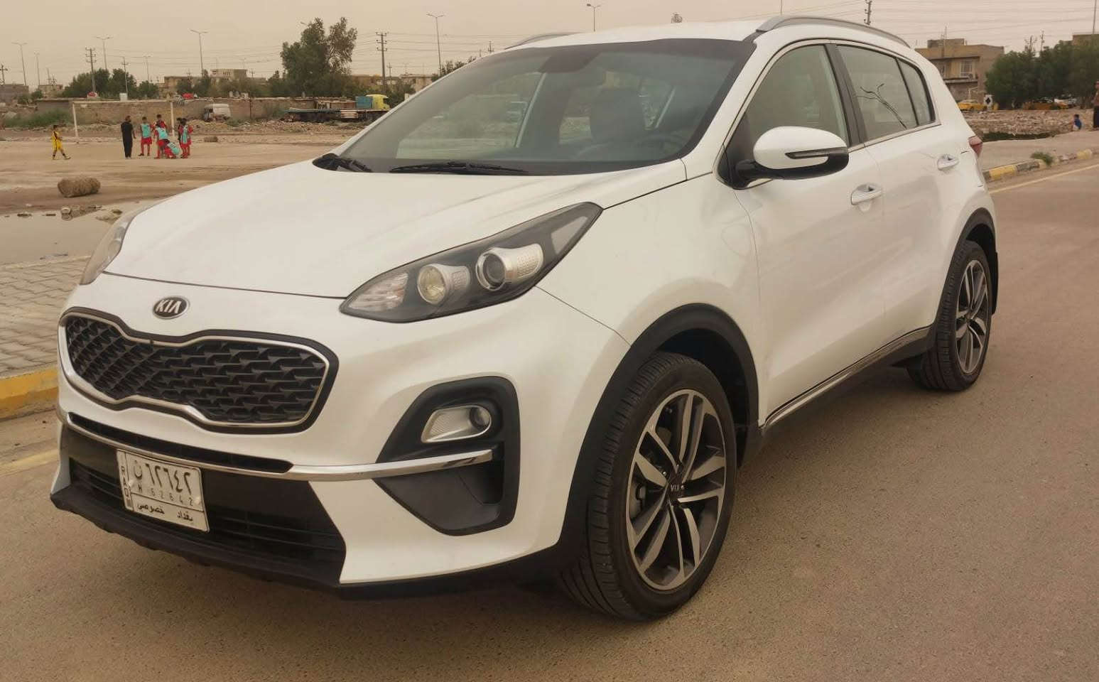 السلام عليكم للبيع او مراوس سبورتج موديل ٢١ خليجي كفاله عامه ماعدى رصعه بلبنيد زغيره ماشيه ٧٥ مكينه ٢٠٠٠ دوش عله وضع الشركه السعر ١٩٥ مكان السياره واسط الكوت مركز آلمدينه للأستفسار *********** دهل اوران, واسط
