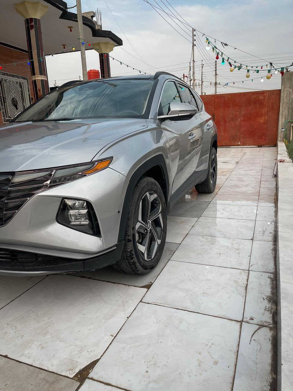 مواصفات 
فول للاخير
_بصمة
_تشغيل عن بعد
شحن لاسلكي
_جنطه كهرباء 
_بصمه ابواب 
_اشاير مري 
_مري شفط 
_لد امامي خلفي 
_حساسات 360 فول 
_نقاط عمياء 
_رادار امامي خلفي جانبي 
_كشن كهرباء خزن ميموري
_كشنات تدفئه و تبريد
_تدفئة ستيرن 
_كشافات اماميه
_سايد بريك كهرباء 
_قطعتين تبريد
_شاشه تبريد بيانو منفصل 
_تحكم وضعيات قيادة 
_نظام قفل اكسل نزول منحدرات 
_فور ويل
_كامرات 360 درجه
كامرات في العينه عنده لاشاير
_عدادات ديجتل مع شاشه اعطال 
_تبريد بلادي
السياره اي نقص مابيها 
سبير عده كله كامله 
رقم بصره بسمي  تحويل ثاني يوم
بيه قطع صبغ

العنوان : بصره ***********
***********
