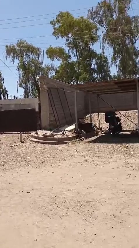 سلام عليكم من رخصة الادمن
كاع طابو صرف 3 دونم مع دارين كل دار طابقين كهرباء وماء متوفرات 
عنوان بغداد حسينينه المعامل شاعورا 
للستفسار 👇🏻
(( الحاج ابو زهير الساعدي  )) 
***********
