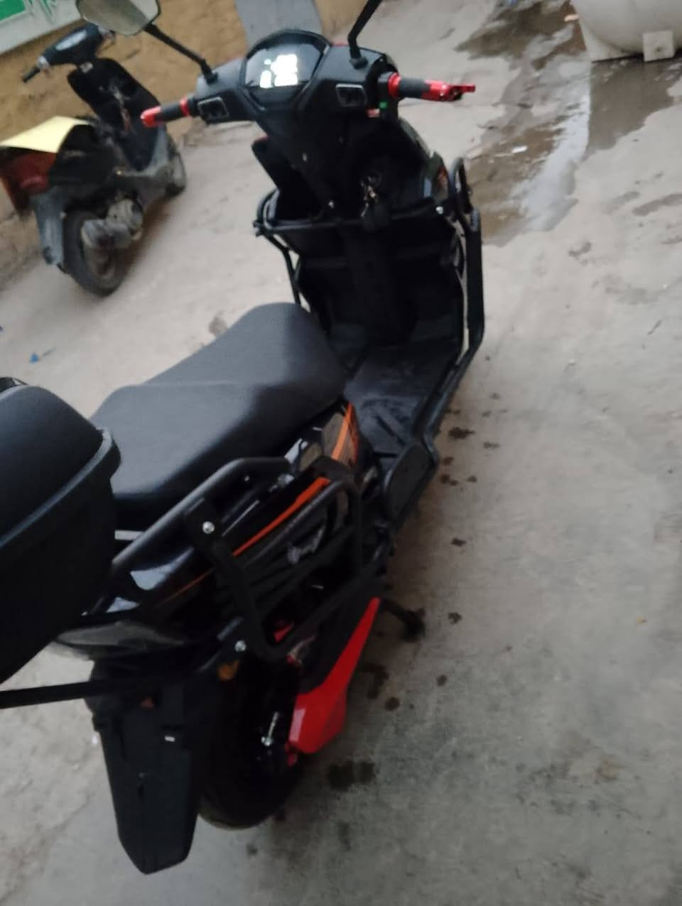 دراجه سكنس شحن زيرو السعر خاص او الاتصال على الواتساب ***********
