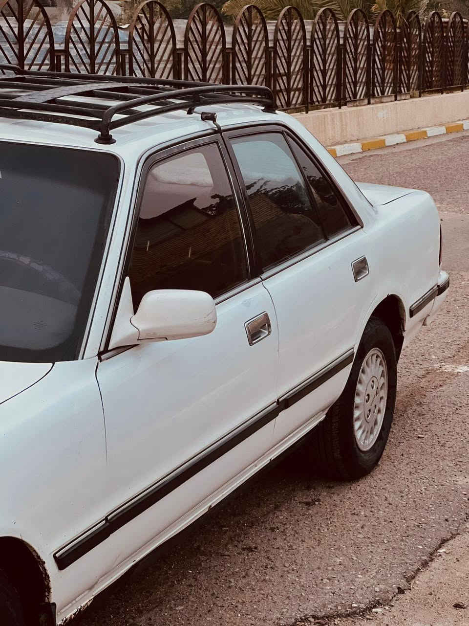 السلام عليكم. للبيع تويوتا كروسيدا
موديل 1990 محرك 6سلندر بلاد
محرك بدون تنقيص وتبخير
كهربائيات شغالة 
سنترلك شغال
جام شغال 
تبريد ثلج 
باتري جديد 
بدون ضربه وصبغ عدى الضرر موضح بلصور 
تخم تاير 
داخل احمر بلادي السعر 52 وبيهه مجال 
هاتف( *********** )
