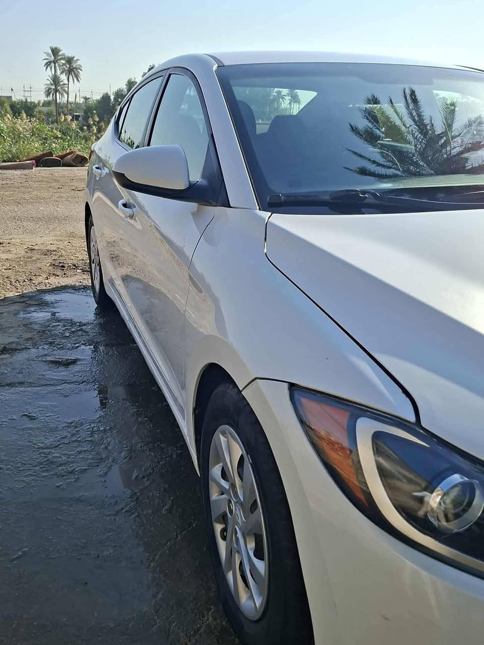 سيارة إلنترا موديل ١٨ تقريبا حادث بسيط مرقم أربيل ماشية 54 
محرك دوش  ٢٠٠٠عنوان السياره حله اسكان ***********
  
السعر ١28
