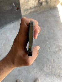 آيفون 12 برو • ١٢٨ • بطارية ٧٩٪