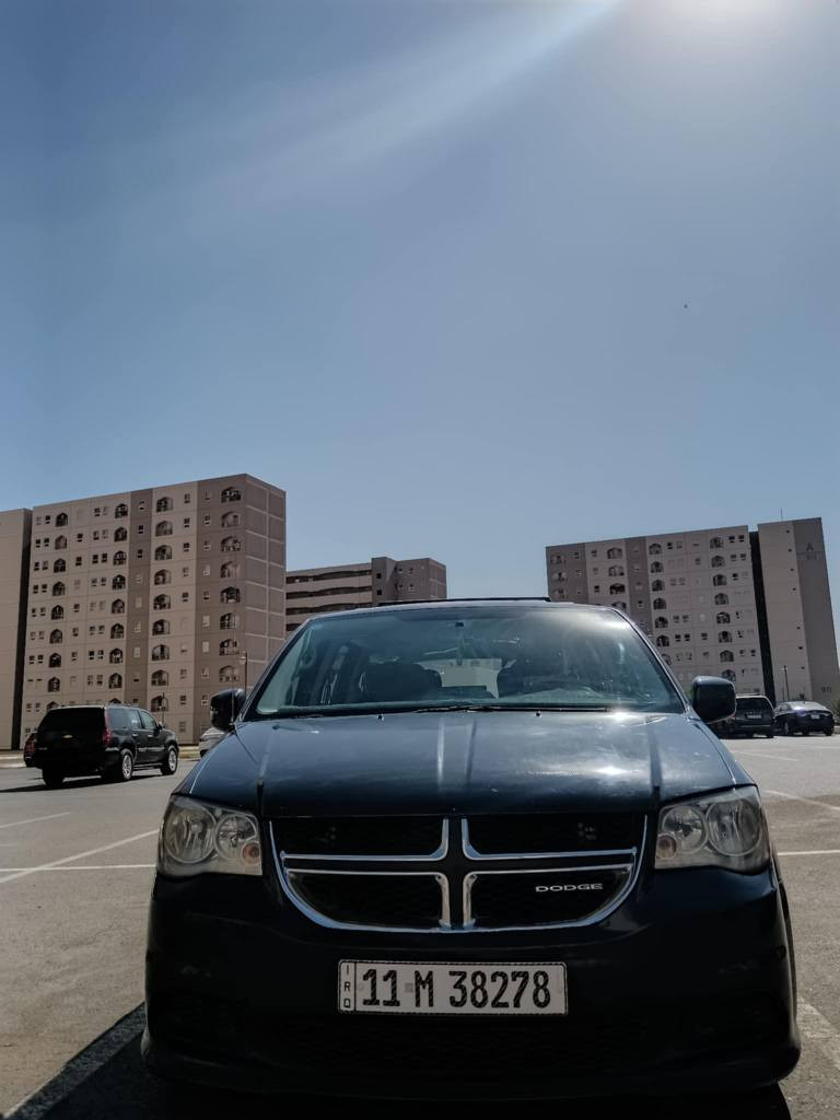 السلام عليكم
دوج موديل 2014 استخدام شخصي نظيفه جدا اي نقص مابيها جام كهرباء فرس ابواب كهرباء تخم تاير كير مكينه خير من الله ترااي وين ماتريد بيه قطعه وحده معجون وباقي رش..  والسونار مرفق ويه الصور.. السعر ١٣٥ وبيه مجال  للاستفسار *********** مكانه بغداد بغداد, العراق
