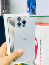 آيفون ١٥ برو ماكس • ٢٥٦ • بطارية ٨٨٪