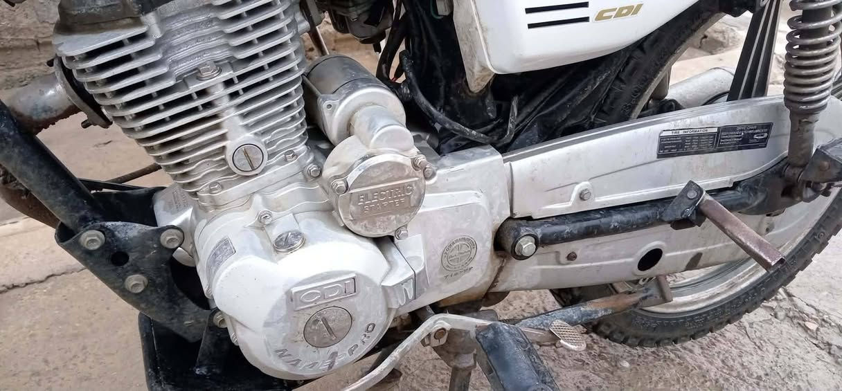 5 گير معدل او نضيف
محرك شرط ما مفتوح
سعر 430 بي مجال بسيط
عنوان كركوك حي العسكري
تعليقك ضميرك🤍


**إذا كنت صاحب هذا الإعلان وتريد حذفه لأي سبب، رجاءا أرسل رسالة إلى الدعم الفني**