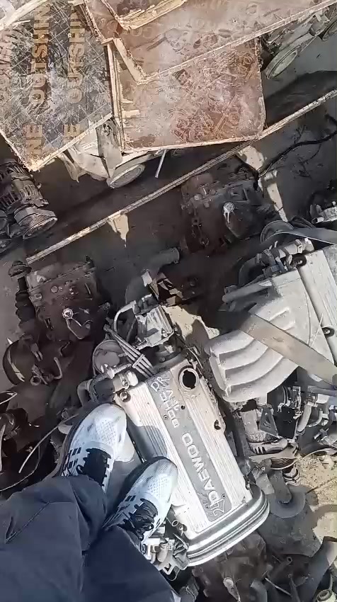 السلام عليكم 
توفر لدينا محركات اسبرو مسكر وجبة جديده مال حاويه 
بغداد/الطالبية 
أي استفسار على هذا الرقم :
***********
