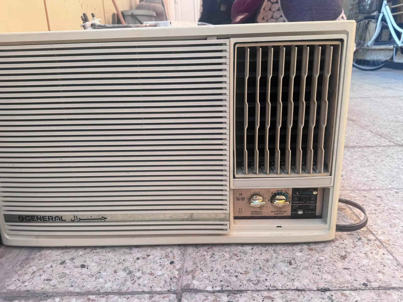 مكيف جنرال طنين شغال بحاله جيدة للبيع ب250 للأستفسار ***********
