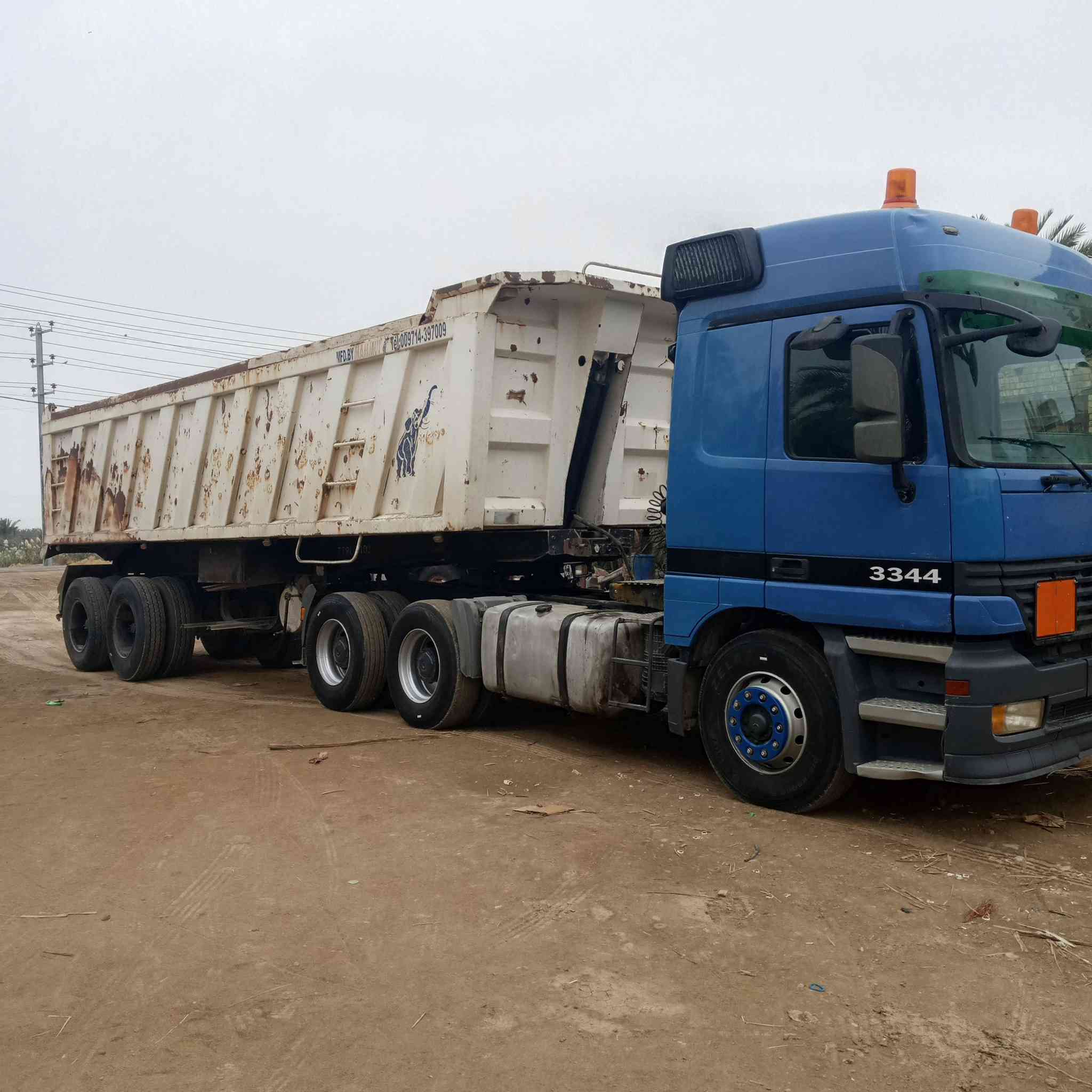 السلام عليكم اكتروز موديل 2003 مكينه 44 كير2020 قليج عربانه ماموت تخم تاير ***********
