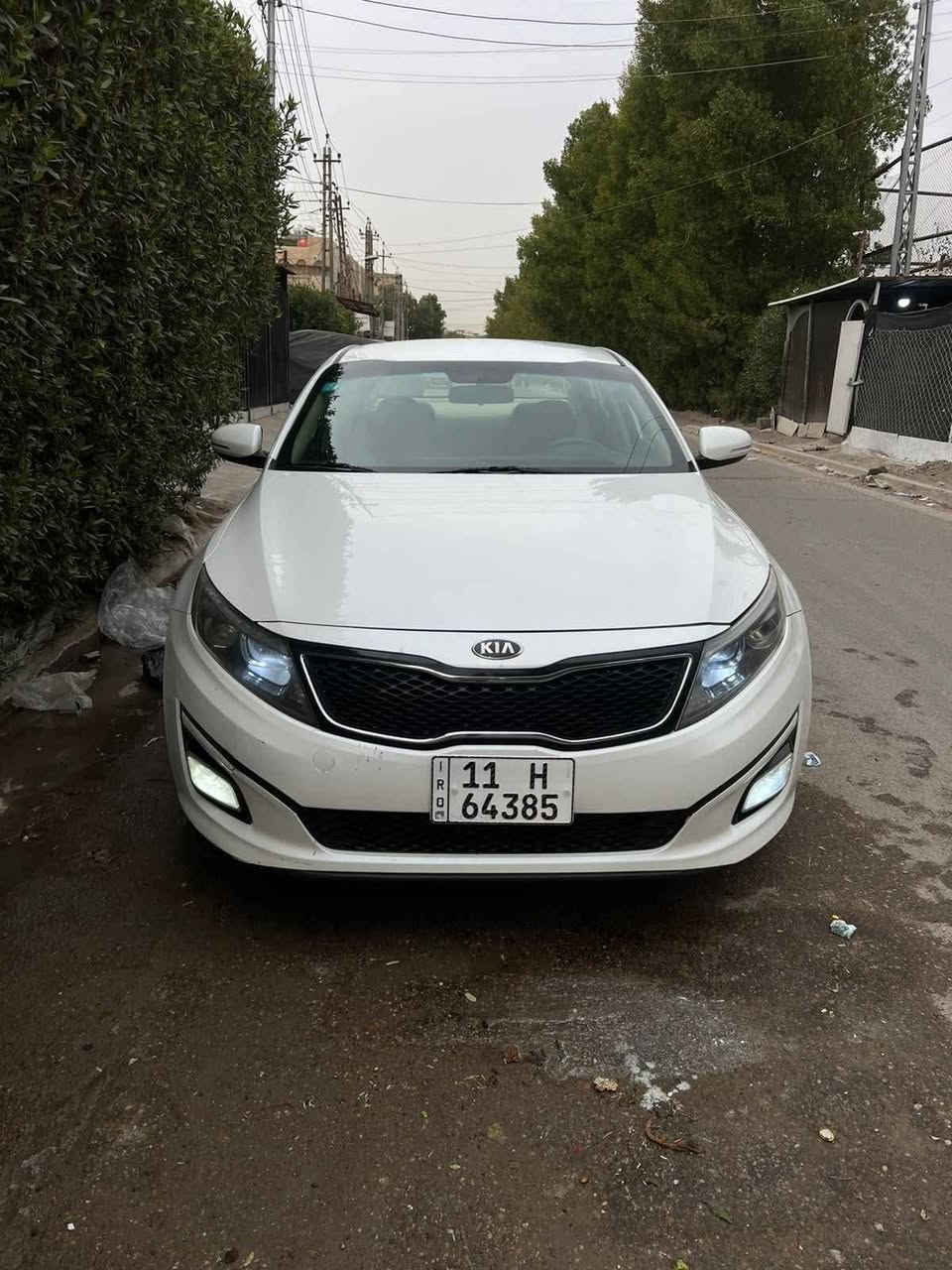 كيا أوبتما خليجي موديل 2015 السياره نظيفه جدآ رقم بغداد تحويل مباشر مواصفات حلوه السياره جاهز من كل النواحي استعمال شخصي بيه صبغ جزء بصيط جداً لقطعه واحده فقط
السعر  139 بيه مجال بصيط جدآ
*********** بغداد, العراق
