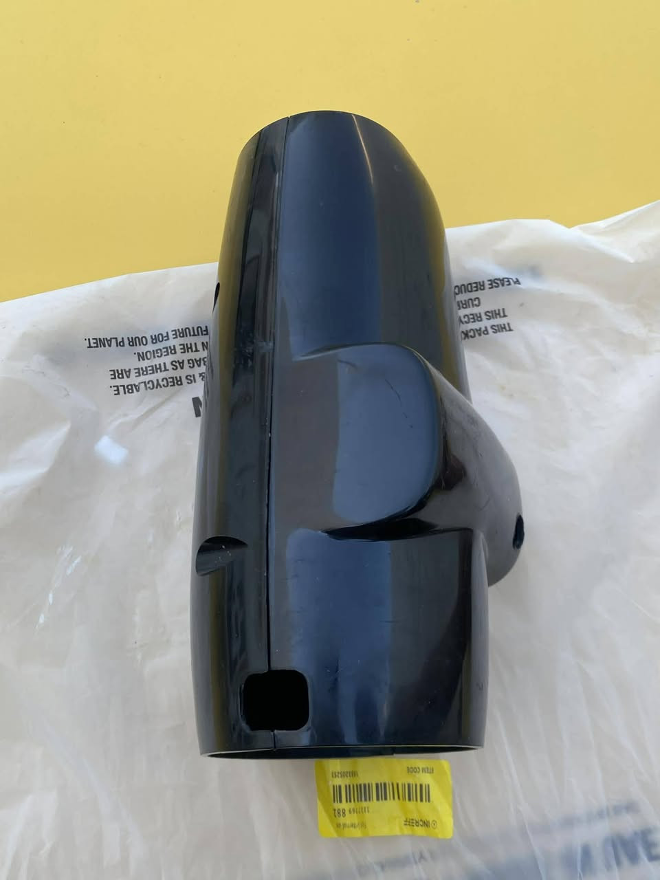 سلام عليكم من رخصت الادمن
يوجد عينه مال كيجات بيكم أو بتره لاندكروزمع قبخ استيرن ابلاديات 
 العنوان ديالى بلدروز 
***********
