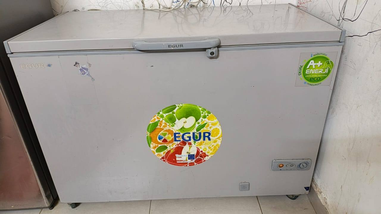 غراض نظيفه جدا للبيع العنوان الدوره ميكانيك شارع الحضر الرقم ***********
