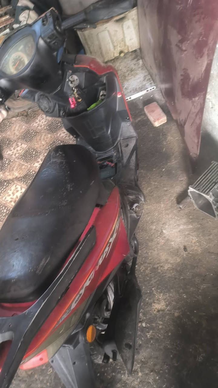 سلام عليكم دراجه سنكس نثيه امتياز ياباني مكينه نضيفه صافيه كامله سلف وشاير بيه تحكم عند بعد مكاني كربلاء وسعر 250بيه مجال لتواصل خاص


**إذا كنت صاحب هذا الإعلان وتريد حذفه لأي سبب، رجاءا أرسل رسالة إلى الدعم الفني**