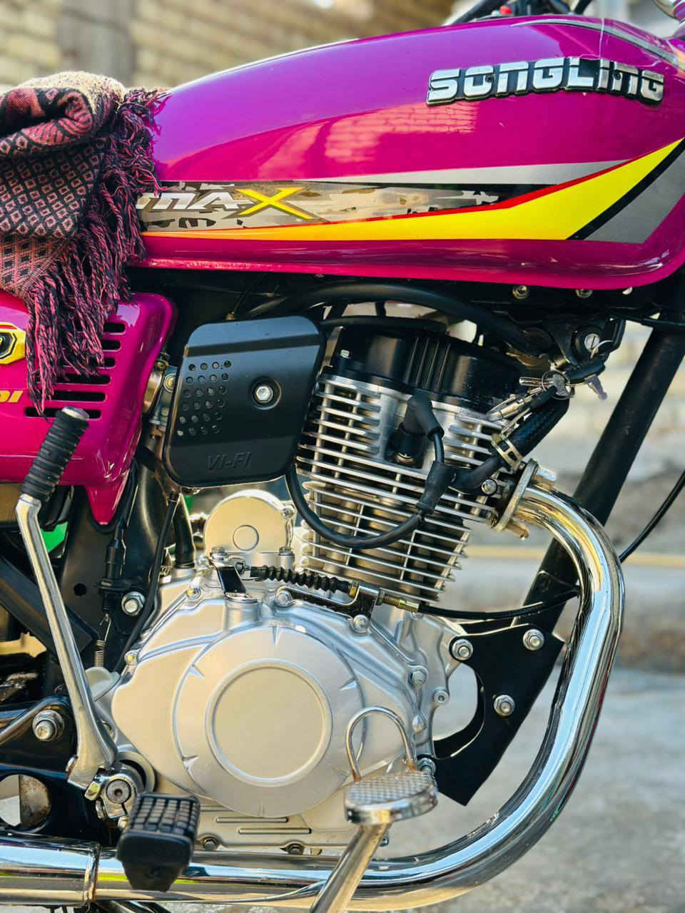 دراجه سافان
موديل 25 
أوراق سكنر كامله سكنر  
دراجه فول نضافه 
دراجه كفاله عامه مكينه حدادايه كهربائيات دشبول بلادي مكينه برغي مامفتح  
سعر 750 وبيه مجال للشراي  المكان كربلاء طوريج لشراي يتصل ***********
