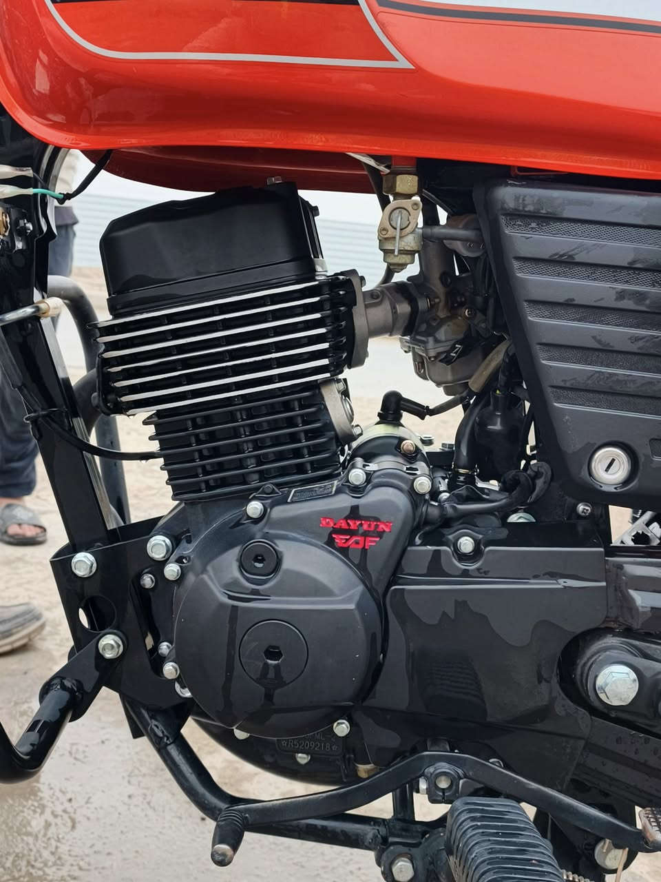 بسم الله دايوان للبيع موديل 2024
دايوان موديل 2024 شخط ما بي نضيف محرك 200 ضاغطة و زنجيل اللون المميز برتقالي شاشة جديدة مال 25 بلاجگتورات عالي ناصي كهربائيات فول شغال شرط التانكي شخط ما بي مري جدد كامل مكمل 
اتصال و واتساب بس ***********
