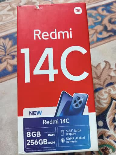 السلام علبكم
#ادمن ريدمي 14 سي كما موضح بالصور الجهاز نضيف وما مفتوح السعر 120 قفل للتواصل والاستفسار خاص


**إذا كنت صاحب هذا الإعلان وتريد حذفه لأي سبب، رجاءا أرسل رسالة إلى الدعم الفني**