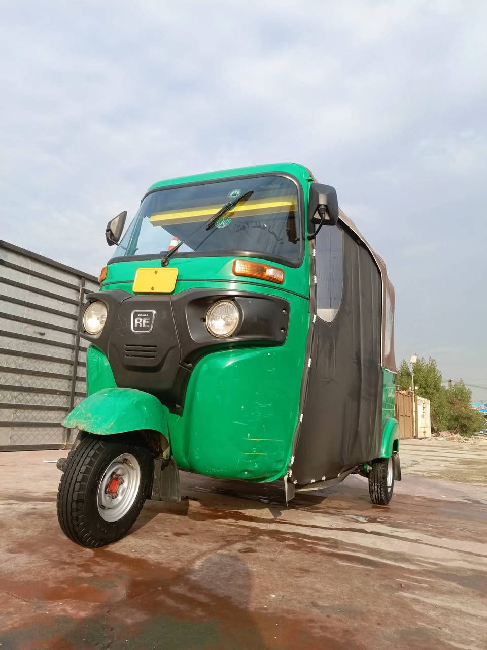 تكتك للبيع موديل 22 شهر 7 مرقمه بسمي بغداد مدينه الصدر /***********
