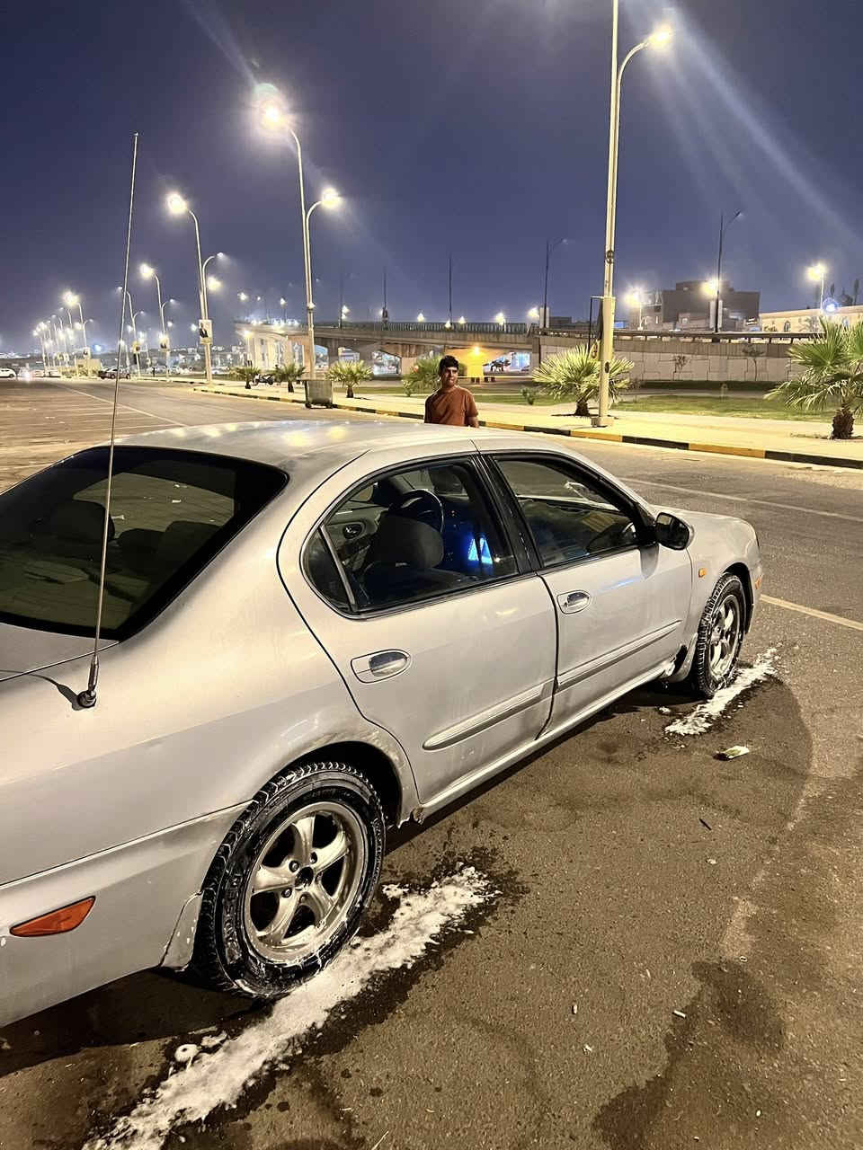 سلام عليكم نيسان مكسيما للبيع مستعجل على بيعتها موديل 2000 محرك 6 سلندر سياره كامله ع اخر حبه فقط تبريد وحداديه وره جاهزه من كلشي ترايك ل اربيل  سنويه منتهيه مصفره غرامات رقمها كربلاء خصوصيه ثاني يوم تحويل 25 قفل مامتواجد فقط واتساب 
***********
