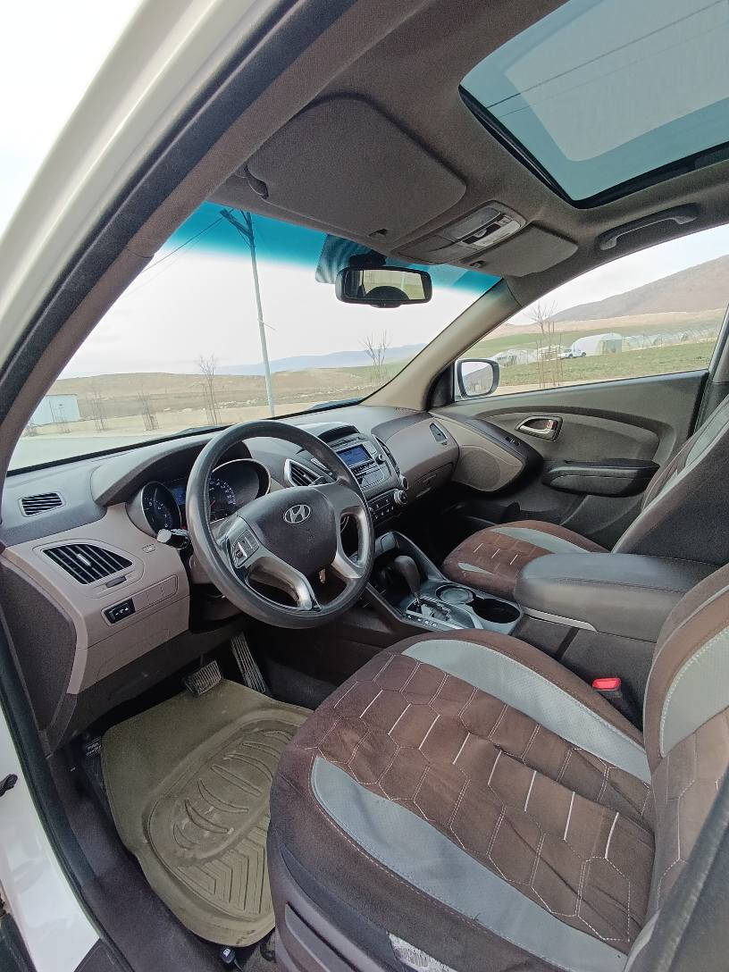 توکسون 2011 بانوراما  حساس   كامیره   5ویل کپ هتد...   سیاره بدون صبغ بدون تعدیل بدون رصعات
كفاله عامه دعامی ال دعامی بشرط 
كیر محرك بشرط  سنوی جدید بسمی تحویل بشرط

***********واتساب 
***********    کورەک أربيل, العراق
