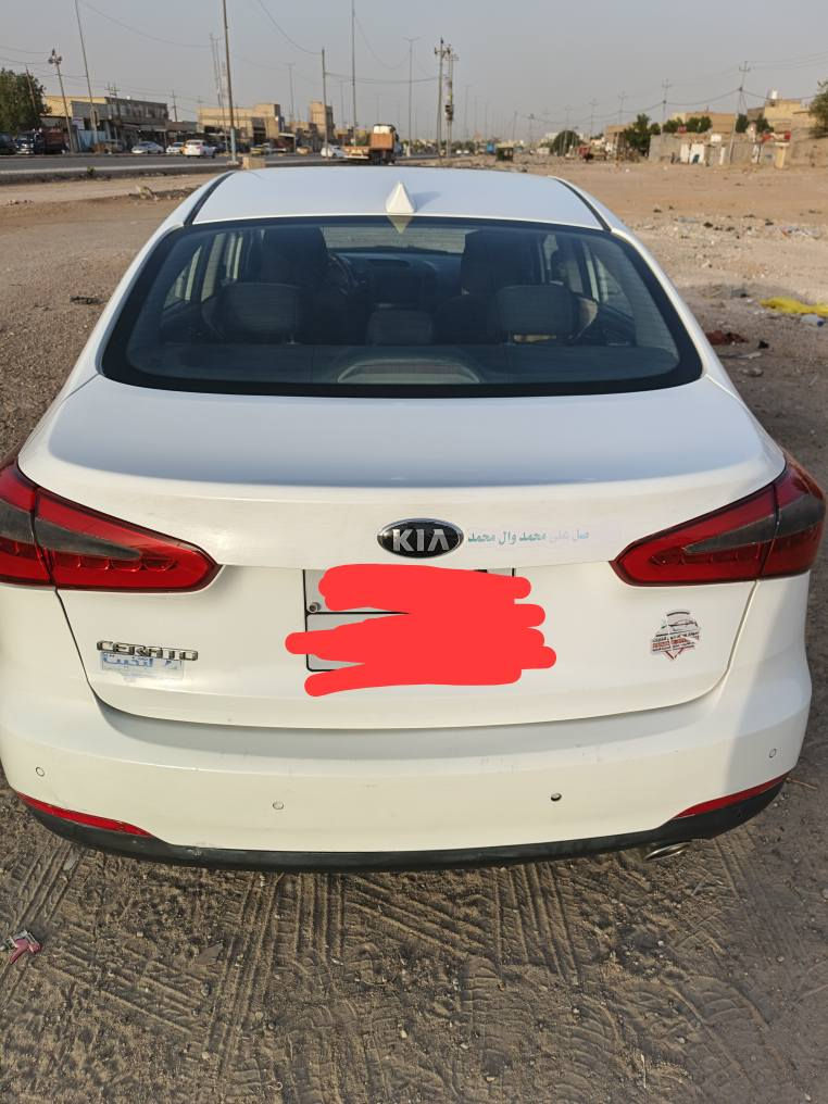 السلام عليكم  كيا سيراتو 2014 خليجي فول مواصفات بسم كردي تريد تحويل تريد وكاله بيهه صبغ عتب و البيبان شبر صبغ ودور جا ملغ الخلفي عكس السايق بي صبغ وقبق جنطه بي طخه ومصلحه ولباقي مكفول 114بيهه مجال بسيط  مكان سياره النجف الاشرف  *********** النجف, العراق
