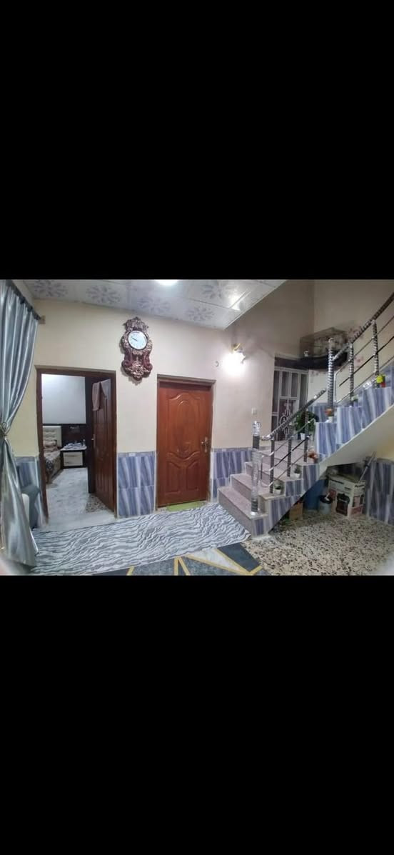 #يعرض_مكتب_الخيكاني
                 
دار    🏫   للبيع 

🔰#المساحه/100  م  

🔰#الموقع/ خلف الملعب 
القديم نهاية شارع شيخ ياسين 

🔰#مواصفات / ثلاث غرف   نوم و صاله  و مطبخ
و ستقبال و صحيات داخليه و خارجيه   
 
🔰للأستفسار أكثر يرجى الأتصال
_على
خاص او رقم الواتساب.   ***********
  

   عنوان المكتب خلف الملعب القديم ع الشارع الرئيسي 
             #مكتب_ابو_سجاد_الخيكاني
