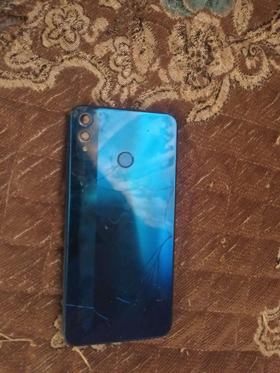 السلام عليكم ورحمة الله وبركاتة جهاز هونر للبيع بي شويه كسر بل شاشه و الضهر نفس شي السعر 30 وبي مجال للشراي


**إذا كنت صاحب هذا الإعلان وتريد حذفه لأي سبب، رجاءا أرسل رسالة إلى الدعم الفني**