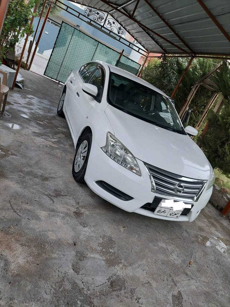 نيسان سينترا موديل 2016 خليجي محرك 16 بدون دعم وصبغ فقط شخطة بالدوسة عليها غرامة 550 الف المكان دهوك فايدة سعر 117 ومجال 
***********
