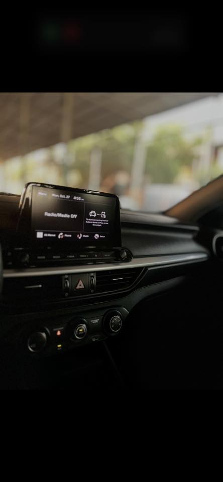 السلام عليكم فورتي 2022 باسمي مكينه 2000 دوش 
كير محرك كفاله تبريد  ثلج خير من البه صدر كفالة 
ماشية 48 سياره جديدة 
شاشة كاميرا 
توقف ذاتي 
انضمه قياده 
سياره بيهه صفحه صبغ وصندوق قطعتين تصليح وقطعتين بس رش توحيد 
سعرها 135بيها مجال 
*********** واتساب 
*********** هاتف 
مكان الامين الثانية
