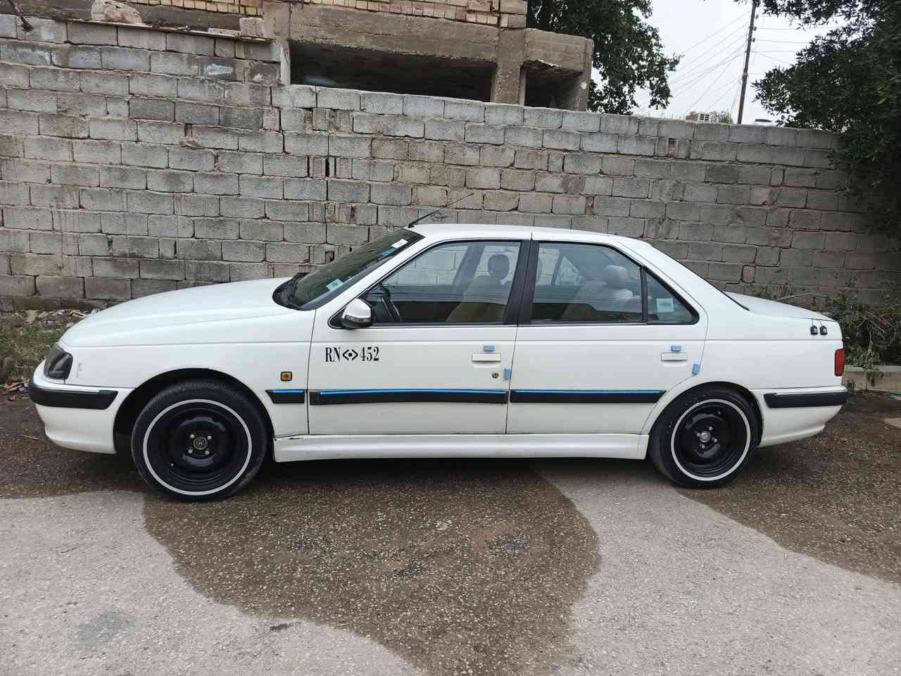 يا الله سلام عليكم بيجو بارص مديل14 خصوصي رقم انكليزي بغداد السياره مواصفاتها حلوه اشاير مري كشنات مال ياباني كهربائيات متحركه تبريد ثلج لايت زنون يعمي العين السياره بيها مواصفات حلوه مصبوغه فقط للجماليه مابيها ايي ضربه غير الجاملغ الايسر  ضربتها جاملغ الايسر والسياره مثل مشوفوها بعد احله من الصوره من تشوفها السعر مال بيع ٤٥ مكاني كربلاء حي العسكري ***********
