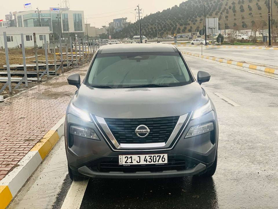 2021 Sv awd نیسان رۆگ
فوول مواسفات بەس سلایت نیە 
(بەسمە . لایت لیدو حەساس .هەر چوار دەرگای بەسمە . 
ڕادار هەر چوارلا . پێنج کامیرە ٣٦٥ .تەبرید مەرکەزی )
٤ بستۆن مەرخوب  دەبڵ ئەکسل 
بەس بۆنیت بۆیاخ بێ ناو بێ ئێرباگ 
٤ تایەی تازە. رەقەم و سەنەوی تازەیە بەشەرتی تەحویل و خرامە 
سەیارەکە زۆر جوانە بێ شوخت و سارد 
سەیارەی ماڵە هی مەعرەز نیە هیچ مەسرەفی نیە 
*********** السليمانية, العراق
