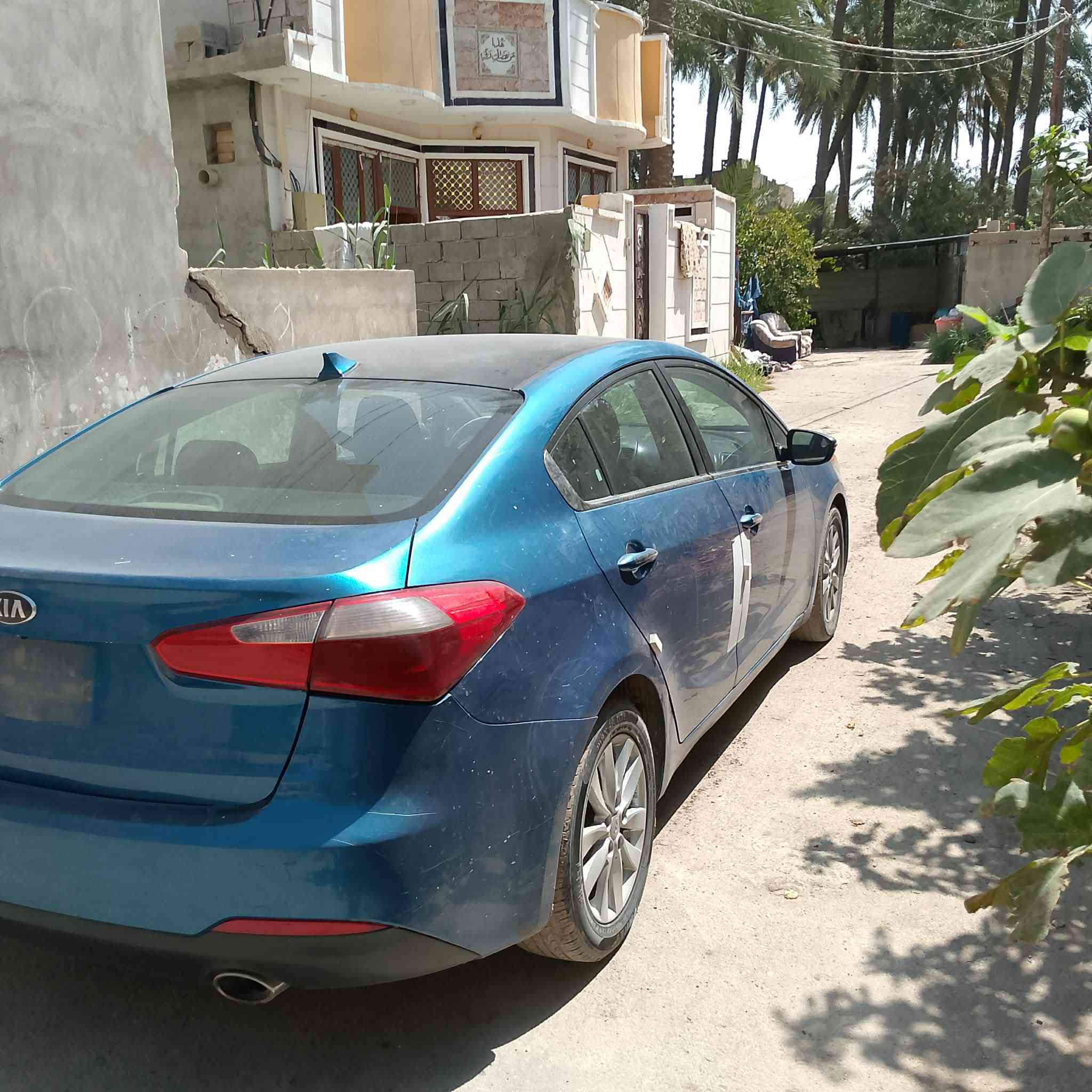 كيا فورتي موديل ٢٠١٤وارد امريكي رقم بغداد دولي بسم صاحب السياره سياره بيها جراد بلقماره السعر ٩٥ورقه بيها مجال لطيبين رقم صاحب السياره اني مكلف بلنشر اخوان *********** لحد يراسني اني مكلف بلنشر اخوان مكان السياره بعكوبه خرنابات
