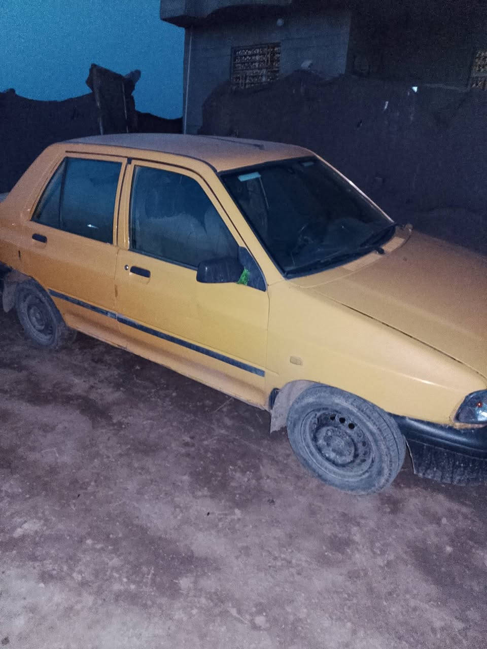 سايبا 2015 باسمي للبيع مكينه أبيع كايمه السعر 25 وبيه مجال كهربائيات شغاله***********
