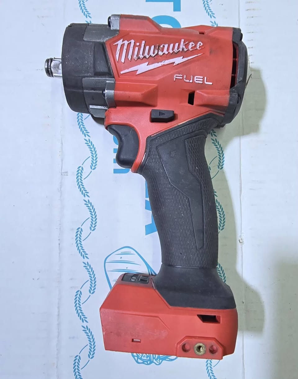 قطع ميلوكي للبيع


**إذا كنت صاحب هذا الإعلان وتريد حذفه لأي سبب، رجاءا أرسل رسالة إلى الدعم الفني**