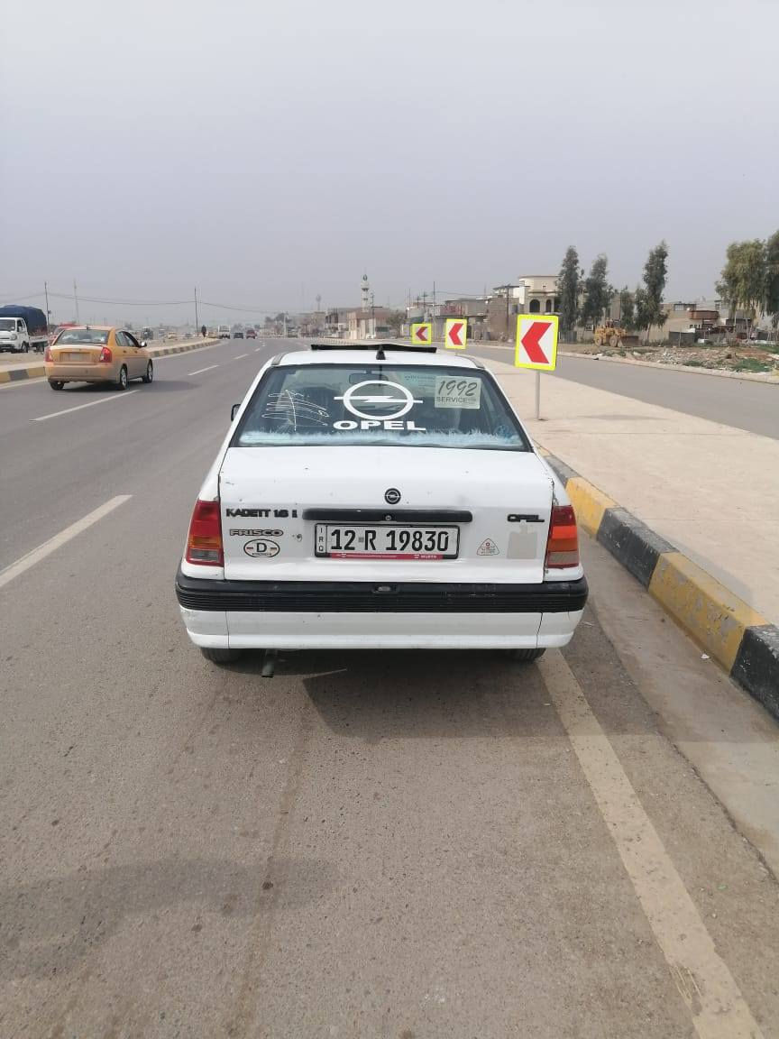 كاديت موديل 91 حجم 16رقم جديد سنويه جديده شرط الوكاله ولتحويل من الشرعي محرك شرط لاصرف ولانفخ كير شرط صبغ مابيها بس دواير ودوسات طخم جديد تواير جدد باتري جديد دبل رون وايرمنيه كلها شغاله تدفيه شغاله كابون بيها السعر 28 وبيها مجال اقصاد مابيع***********/***********
