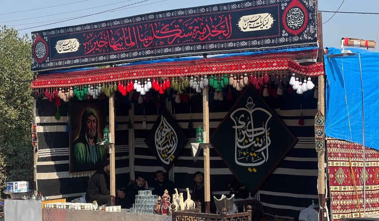 🔺تنويه فقط الجادر للبيع🔺
چادر تكية باكستاني درجة أولى للبيع
القياس .. الوجه 6 ارتفاع 3 متر
النزال 3 متر ارتفاع 3 متر
مع جادر سكف جلسة عربية ثقيل نفس القياس
....
للاستفسار
 واتساب
 ***********
