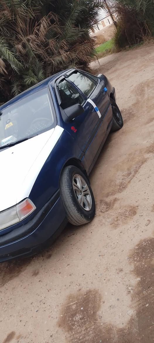 فكتره اللبيع سياره حلوه مال جناي صدر جديد تيارات تخم جديد بااتري جديد السياره موديل 92 هزه جديده رقم الفين و2030 هذا رقم صحب السياره ***********
