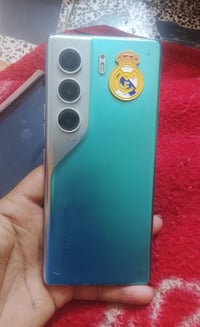تكنو كامون 40 برو • ٢٥٦ جيجا • ١٢ جيجا رام